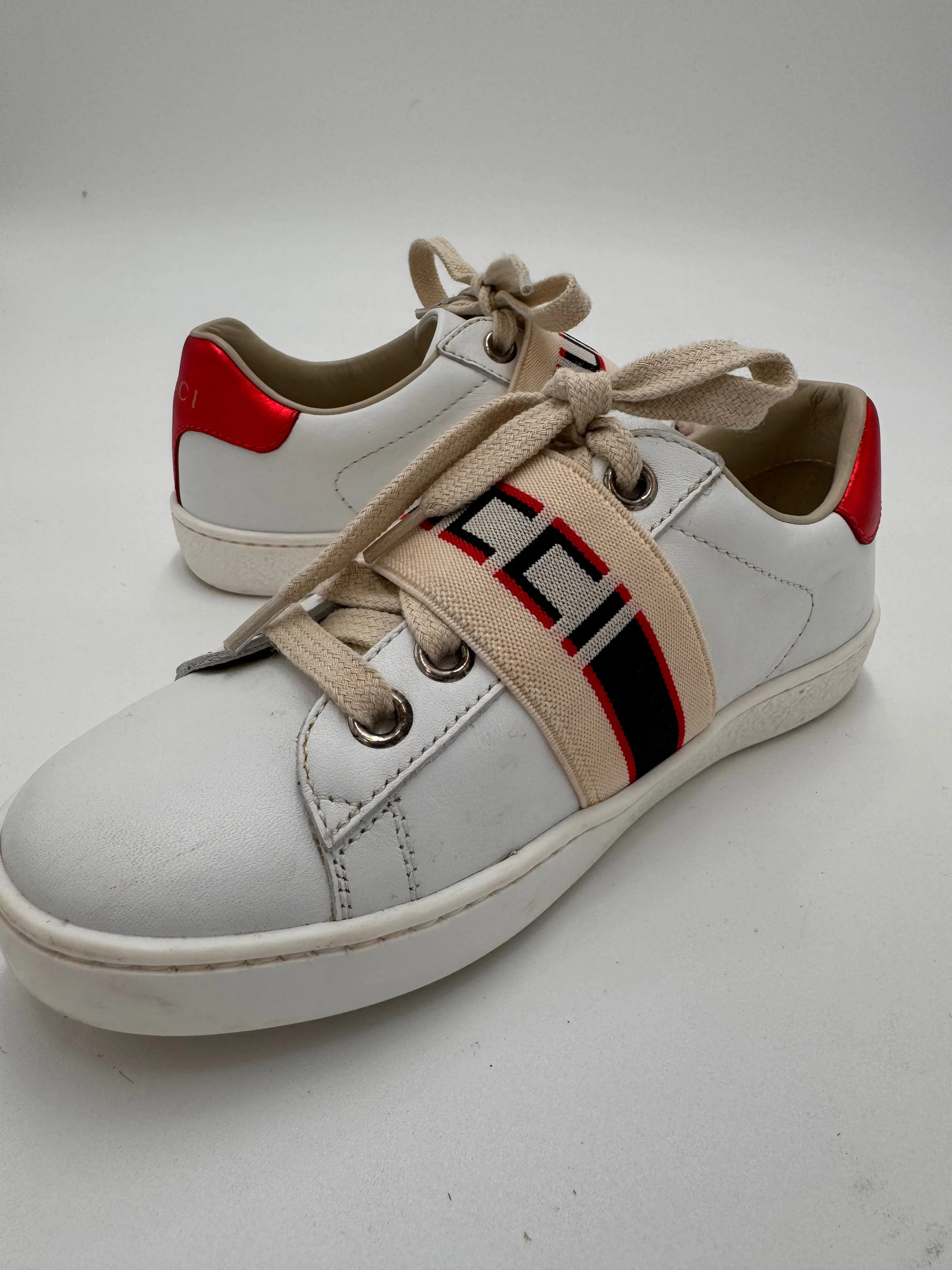 GUCCI children’s sneakers size 29