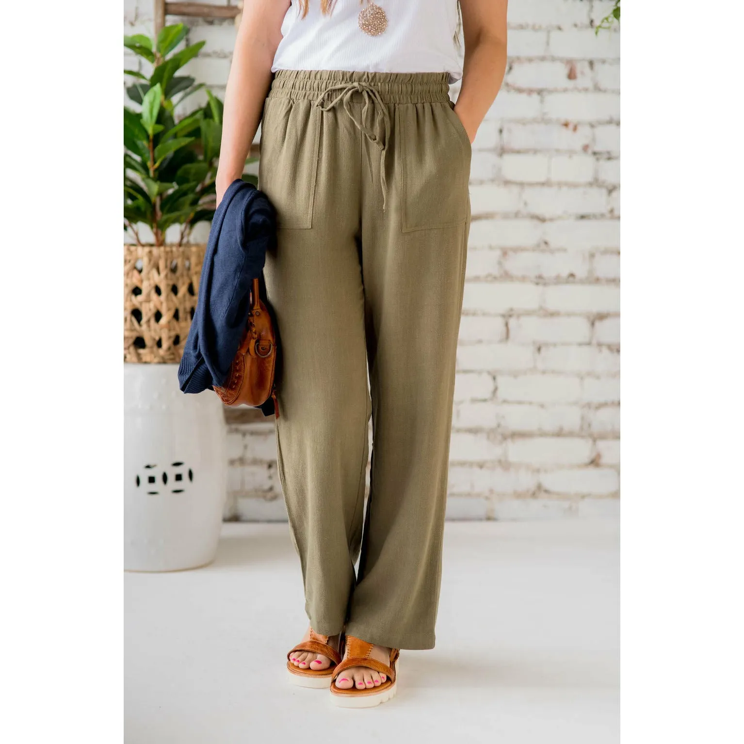 Lightweight Drawstring Pants