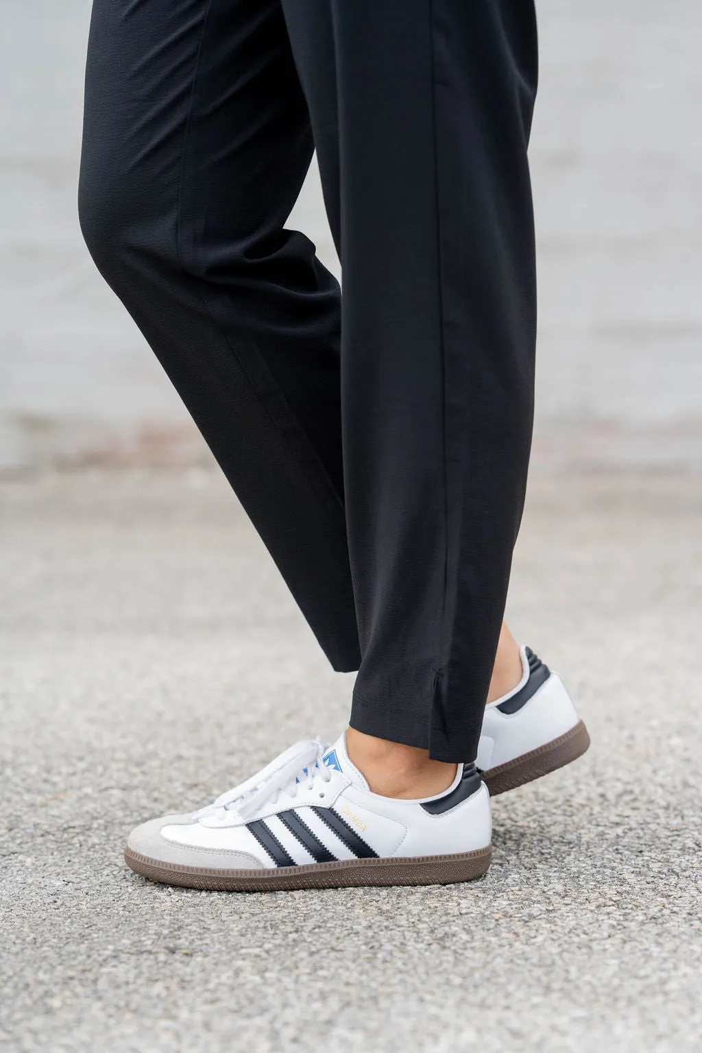 Lightweight Side Slit Pants