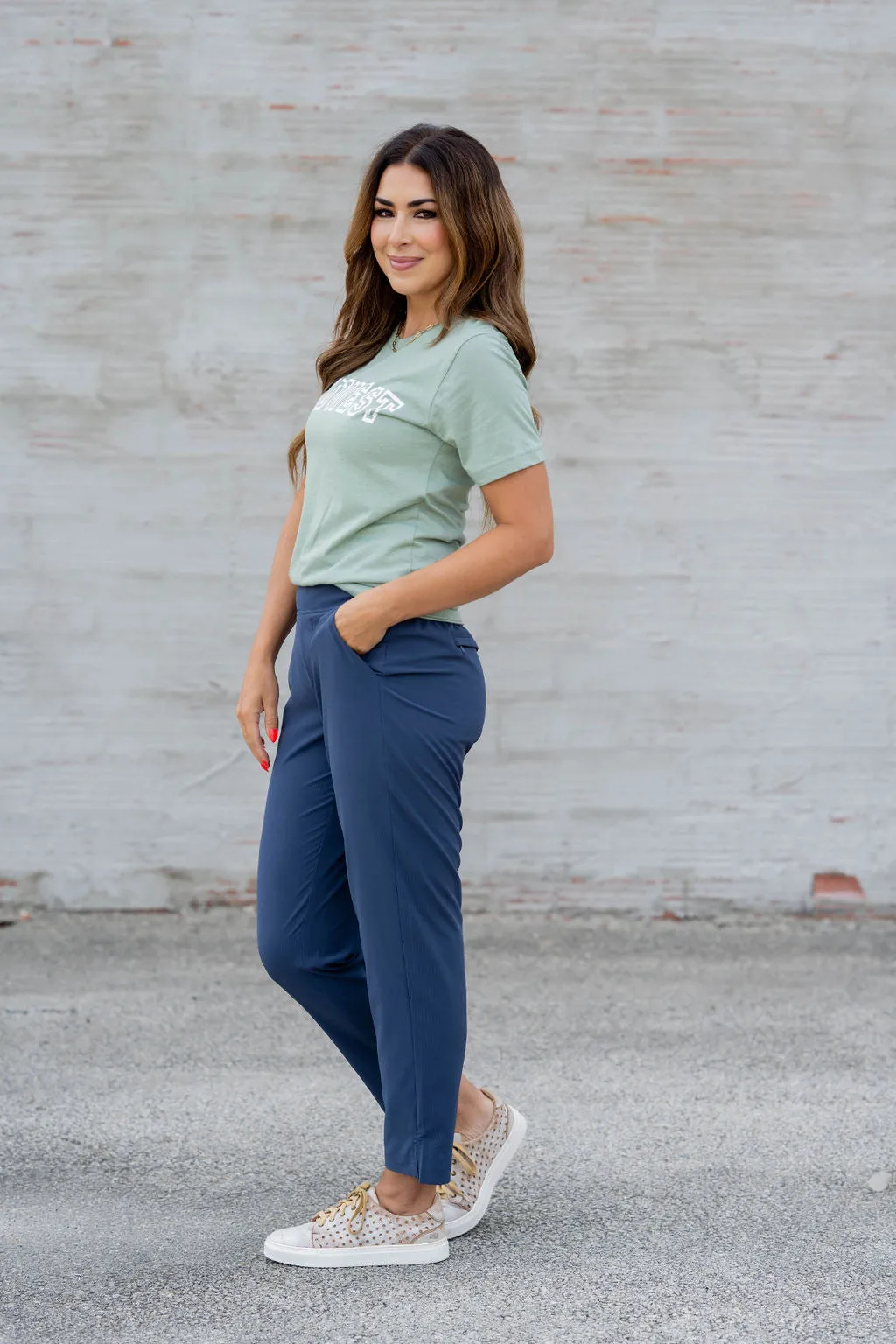 Lightweight Side Slit Pants