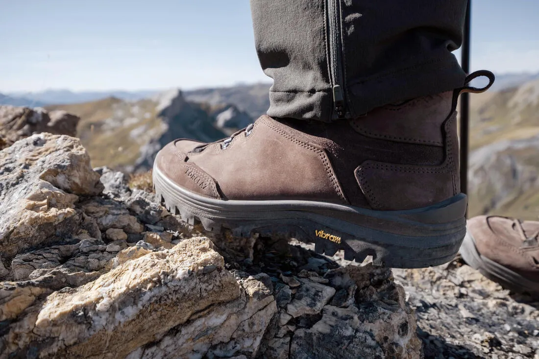 Men's Trekking Boots Hi-top Leather Waterproof - MT500 Vibram