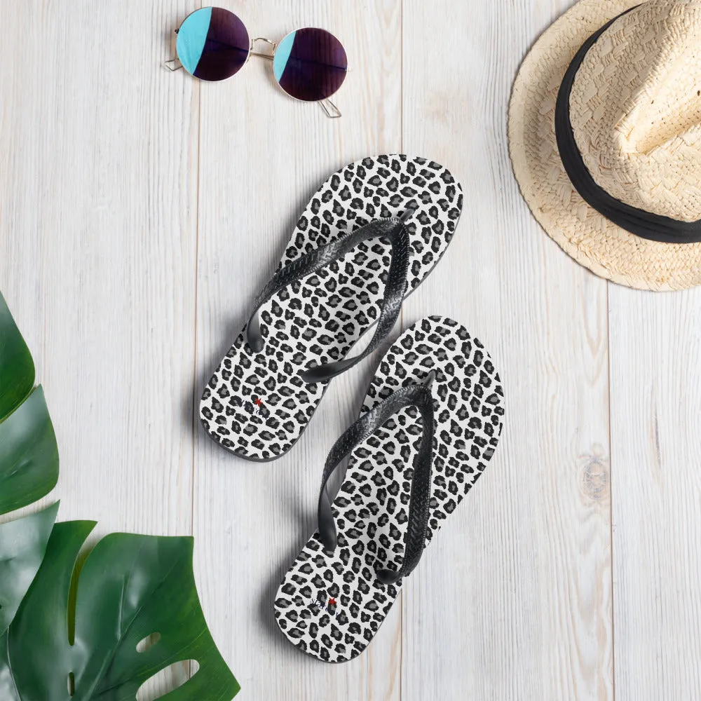 Snow Leopard Flip Flops, Animal Print Black White Comfortable Footwear Thong Sandals Summer Woman Men Beach Print Rubber Slip On Shoes